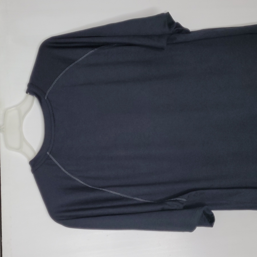 Adidas t-shirt - Picture 4 of 5